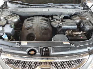 2009 Hyundai Veracruz GLS with VIN KM8NU13CX9U082813, listed as a Copart auction lot 49633575 with 183,370 mi miles and Salvage title. Bid and sale history available at DreamBid. Image 12.