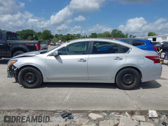 2018 Nissan Altima 2.5 S with VIN 1N4AL3AP4JC179349, listed as a IAAI auction lot 42011757 with 1 mi miles. Bid and sale history available at carsss.com. Image 15.