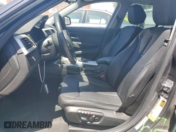 2014 BMW 3 Series 320i with VIN WBA3B1C50EP680059, listed as a Copart auction lot 53445255 with 140,233 mi miles and Salvage Title. Bid and sale history available at carsss.com. Image 7.