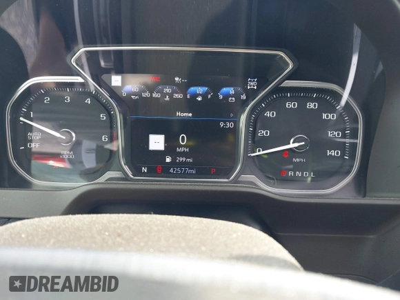 2020 GMC Sierra 1500 Denali z VIN 1GTU9FEL8LZ203683, wystawiony jako IAAI lot #42225894 z przebiegiem 42 577 mil mil oraz . Historia ofert i sprzedaży dostępna na DreamBid. Obrazek 7.