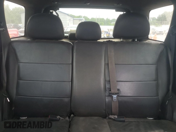 2011 Ford Escape XLT z VIN 1FMCU9DG4BKB20979, wystawiony jako Copart lot #64101215 z przebiegiem 213 244 mil mil oraz Szkoda całkowita • Salvage title. Historia ofert i sprzedaży dostępna na DreamBid. Obrazek 10.
