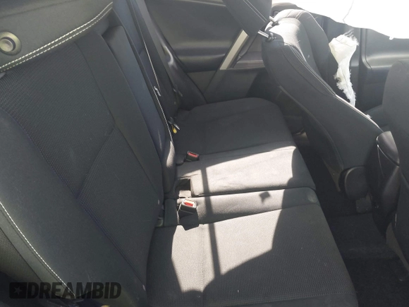 2018 Toyota RAV4 XLE with VIN 2T3WFREV1JW501431, listed as a IAAI auction lot 41880896 with 19,531 mi miles. Bid and sale history available at carsss.com. Image 8.