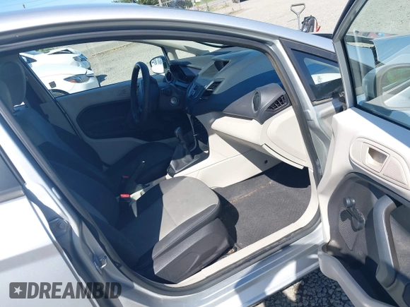 2012 Ford Fiesta S with VIN 3FADP4AJ5CM159552, listed as a IAAI auction lot 42395350 with 135,092 mi miles and . Bid and sale history available at DreamBid. Image 5.