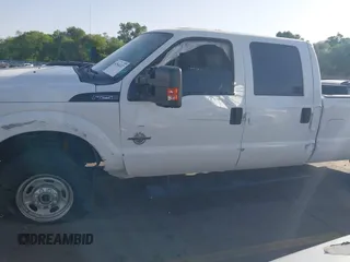 2013 Ford F-250 XL with VIN 1FT7W2BT3DEB76713, listed as a IAAI auction lot 42544327 with 212,468 mi miles and . Bid and sale history available at DreamBid. Image 6.