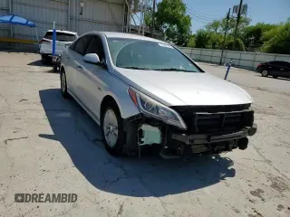 2016 Hyundai Sonata Hybrid SE with VIN KMHE24L19GA013230, listed as a Copart auction lot 61847783 with 98,244 mi miles. Bid and sale history available at carsss.com. Image 10.