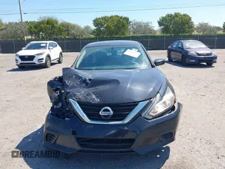 2018 Nissan Altima SV with VIN 1N4AL3AP6JC153366, listed as a IAAI auction lot 41847415 with 79,710 mi miles and . Bid and sale history available at carsss.com. Image 12.