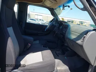2005 Ford Ranger XL with VIN 1FTYR14U25PA85501, listed as a IAAI auction lot 42064428 with 114,906 mi miles. Bid and sale history available at carsss.com. Image 5.