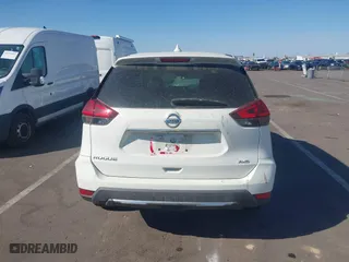 2017 Nissan Rogue SL with VIN 5N1AT2MV3HC825257, listed as a IAAI auction lot 40379208 with 109,784 mi miles. Bid and sale history available at carsss.com. Image 16.