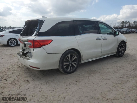 2018 Honda Odyssey Elite with VIN 5FNRL6H91JB050607, listed as a Copart auction lot 44407085 with 144,703 mi miles and Salvage Title. Bid and sale history available at carsss.com. Image 3.