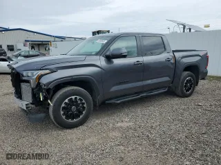 2024 Toyota Tundra 4WD SR5 with VIN 5TFLA5DB1RX148410, listed as a Copart auction lot 53952555 with 34,843 mi miles and Salvage Title. Bid and sale history available at carsss.com. Image 1.