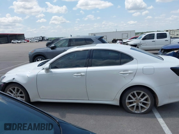 2011 Lexus IS 250 with VIN JTHCF5C26B2035296, listed as a IAAI auction lot 42469561 with 180,609 mi miles and . Bid and sale history available at DreamBid. Image 15.