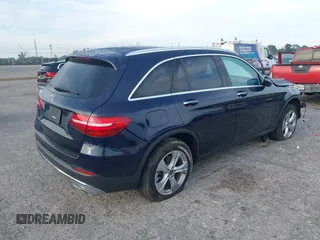 2018 Mercedes-Benz GLC with VIN WDC0G4JB4JV094465, listed as a IAAI auction lot 41869125 with 77,356 mi miles. Bid and sale history available at carsss.com. Image 4.