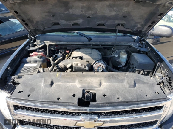 2008 Chevrolet Silverado 1500 Work Truck with VIN 1GCEK14C78Z200911, listed as a Copart auction lot 52197035 with 215,836 mi miles and Salvage Title. Bid and sale history available at DreamBid. Image 11.