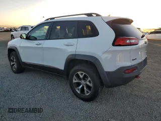 2014 Jeep Cherokee Trailhawk with VIN 1C4PJMBB4EW158878, listed as a Copart auction lot 88818735 with 126,221 mi miles and Clean Title. Bid and sale history available at carsss.com. Image 2.
