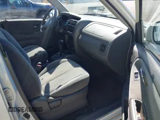 2002 Suzuki XL7 Standard z VIN JS3TX92V324125187, wystawiony jako IAAI lot #42195273 z przebiegiem 243 050 mil mil oraz . Historia ofert i sprzedaży dostępna na DreamBid. Obrazek 5.
