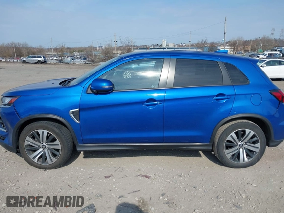 2021 Mitsubishi Outlander Sport SE with VIN JA4APVAU4MU029461, listed as a IAAI auction lot 41902731 with 32,016 mi miles. Bid and sale history available at carsss.com. Image 13.