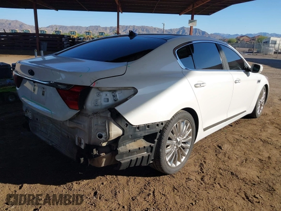 2015 Kia K900 Luxury with VIN KNALW4D45F6017623, listed as a IAAI auction lot 42451838 with 96,225 mi miles and . Bid and sale history available at DreamBid. Image 4.