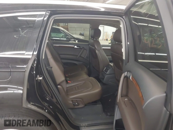 2015 Audi Q7 Premium с VIN WA1CGAFE1FD001624, выставлен на аукционе IAAI как лот 42385107 с пробегом 102 360 миль миль и . История ставок и продаж доступна на DreamBid. Изображение 8.