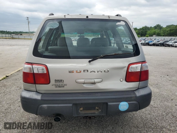 2001 Subaru Forester L with VIN JF1SF635X1G767306, listed as a Copart auction lot 55819544 with 111,656 mi miles and Non Repairable. Bid and sale history available at carsss.com. Image 6.