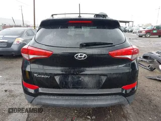 2017 Hyundai Tucson SE with VIN KM8J33A48HU276120, listed as a IAAI auction lot 41731715 with 108,486 mi miles. Bid and sale history available at carsss.com. Image 17.