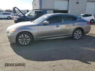 2011 Infiniti M37 with VIN JN1BY1AP7BM320028, listed as a Copart auction lot 50030105 with 196,597 mi miles and Salvage Title. Bid and sale history available at carsss.com. Image 1.