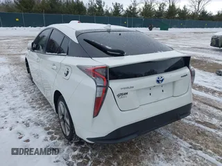 2016 Toyota Prius Four with VIN JTDKARFU9G3014895, listed as a IAAI auction lot 41606330 with 116,382 mi miles. Bid and sale history available at carsss.com. Image 3.