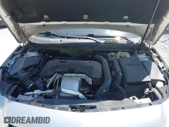 2015 Buick Regal Premium I with VIN 2G4GN5EX4F9157768, listed as a IAAI auction lot 42042800 with Not provided miles and . Bid and sale history available at DreamBid. Image 10.