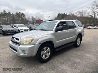 2006 Toyota 4Runner SR5 with VIN JTEBU14RX68062197, listed as a IAAI auction lot 41980931 with 232,547 mi miles. Bid and sale history available at carsss.com. Image 2.