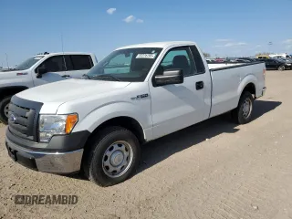 2011 Ford F-150 XL z VIN 1FTNF1CF7BKD97997, wystawiony jako Copart lot #53278795 z przebiegiem 26 472 mil mil oraz Czysty tytuł • Clean title. Historia ofert i sprzedaży dostępna na DreamBid. Obrazek 1.
