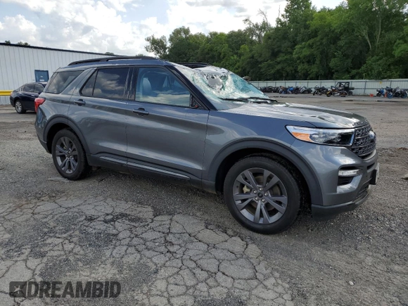 2023 Ford Explorer XLT with VIN 1FMSK7DH1PGC12480, listed as a Copart auction lot 61403655 with 20,555 mi miles and Salvage title. Bid and sale history available at DreamBid. Image 4.