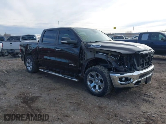 2019 Ram 1500 Big Horn/Lone Star with VIN 1C6SRFFT7KN781986, listed as a IAAI auction lot 41725219 with 62,351 mi miles. Bid and sale history available at carsss.com. Image 1.