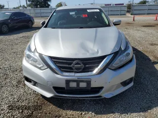 2017 Nissan Altima SL with VIN 1N4AL3AP9HC142789, listed as a Copart auction lot 58065615 with 155,635 mi miles and Salvage title. Bid and sale history available at DreamBid. Image 5.