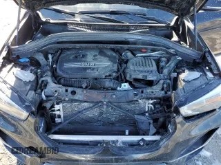 2021 BMW X1 xDrive28i with VIN WBXJG9C04M5T78933, listed as a Copart auction lot 45018135 with 72,067 mi miles and Salvage Title. Bid and sale history available at carsss.com. Image 12.