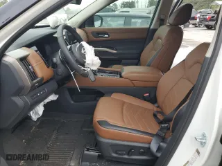 2024 Nissan Pathfinder Platinum with VIN 5N1DR3DG0RC217605, listed as a Copart auction lot 81822894 with 7,374 mi miles and Salvage Title. Bid and sale history available at carsss.com. Image 7.