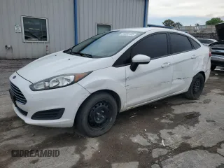 2018 Ford Fiesta S z VIN 3FADP4AJ1JM104349, wystawiony jako Copart lot #54690105 z przebiegiem 76 485 mil mil oraz Szkoda całkowita • Salvage title. Historia ofert i sprzedaży dostępna na DreamBid. Obrazek 1.