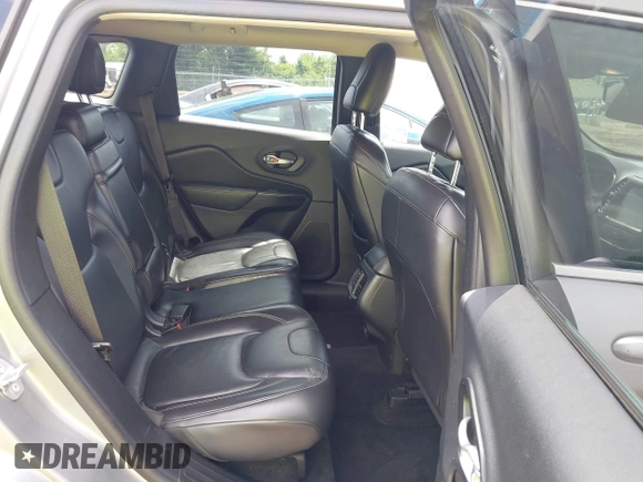 2016 Jeep Cherokee Limited with VIN 1C4PJLDB7GW164619, listed as a IAAI auction lot 42534654 with 252,788 mi miles and . Bid and sale history available at DreamBid. Image 8.