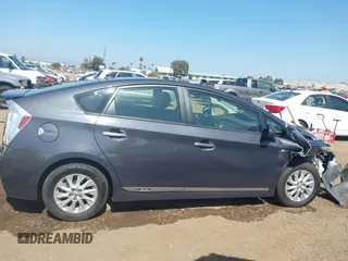 2012 Toyota Prius with VIN JTDKN3DP5C3011792, listed as a IAAI auction lot 42544789 with 127,704 mi miles and . Bid and sale history available at DreamBid. Image 13.