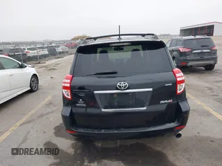 2010 Toyota RAV4 Sport с VIN JTMRK4DV0A5094237, выставлен на аукционе IAAI как лот 41184828 с пробегом 250 343 миль миль и . История ставок и продаж доступна на DreamBid. Изображение 19.