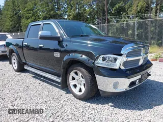 2016 Ram 1500 Longhorn z VIN 1C6RR7WT4GS173792, wystawiony jako IAAI lot #42380260 z przebiegiem 110 688 mil mil oraz . Historia ofert i sprzedaży dostępna na DreamBid. Obrazek 1.