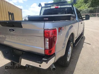2020 Ford F-250 XL z VIN 1FT7X2B62LED95958, wystawiony jako IAAI lot #42555993 z przebiegiem 86 391 mil mil oraz . Historia ofert i sprzedaży dostępna na DreamBid. Obrazek 2.