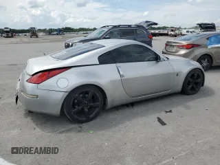 2003 Nissan 350Z Performance z VIN JN1AZ34D63T102739, wystawiony jako Copart lot #55443655 z przebiegiem 162 672 mil mil oraz Tytuł czysty. Historia ofert i sprzedaży dostępna na DreamBid. Obrazek 3.
