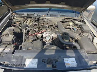 2000 Mercury Grand Marquis LS z VIN 2MEFM75W5YX627647, wystawiony jako IAAI lot #42072795 z przebiegiem 188 113 mil mil oraz . Historia ofert i sprzedaży dostępna na DreamBid. Obrazek 10.