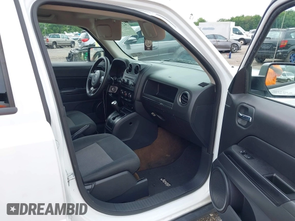 2015 Jeep Patriot Sport with VIN 1C4NJRBB9FD248139, listed as a IAAI auction lot 42728029 with 157,224 mi miles and . Bid and sale history available at DreamBid. Image 5.
