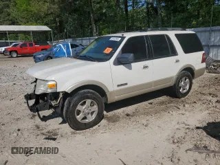 2008 Ford Expedition Eddie Bauer z VIN 1FMFU17518LA16767, wystawiony jako Copart lot #53428865 z przebiegiem 400 310 mil mil oraz Szkody całkowita. Historia ofert i sprzedaży dostępna na DreamBid. Obrazek 1.