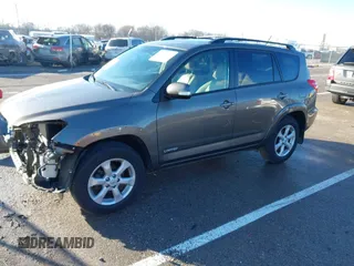 2011 Toyota RAV4 Ltd with VIN 2T3DF4DV1BW144958, listed as a IAAI auction lot 41107903 with 72,074 mi miles. Bid and sale history available at carsss.com. Image 17.