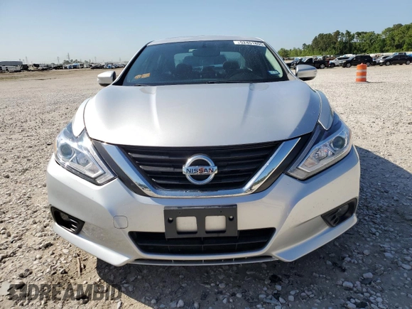 2016 Nissan Altima 2.5 S with VIN 1N4AL3AP5GC115748, listed as a Copart auction lot 52451805 with 84,972 mi miles and Salvage Title. Bid and sale history available at carsss.com. Image 5.