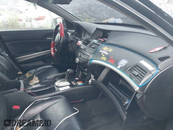 2009 Honda Accord EX-L z VIN 1HGCP26859A106762, wystawiony jako IAAI lot #40072551 z przebiegiem Nie podano mil oraz . Historia ofert i sprzedaży dostępna na DreamBid. Obrazek 5.