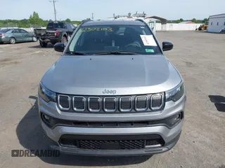 2022 Jeep Compass Latitude с VIN 3C4NJCBB6NT182719, выставлен на аукционе IAAI как лот 42303103 с пробегом 35 138 миль миль и . История ставок и продаж доступна на DreamBid. Изображение 12.