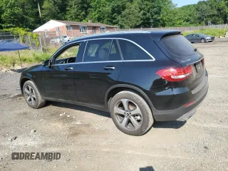 2018 Mercedes-Benz GLC 300 with VIN WDC0G4JB8JV061971, listed as a Copart auction lot 61849395 with 55,549 mi miles and Salvage title. Bid and sale history available at DreamBid. Image 2.