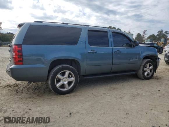 2008 Chevrolet Suburban LT w/3LT with VIN 3GNFK16398G194554, listed as a Copart auction lot 79821194 with 300,889 mi miles and Salvage Title. Bid and sale history available at carsss.com. Image 3.
